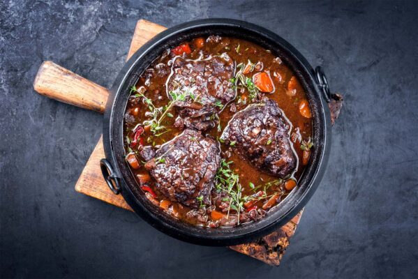 Braiserede svinekøber som passer perfekt til vores mørke øl som Imperial Stout.